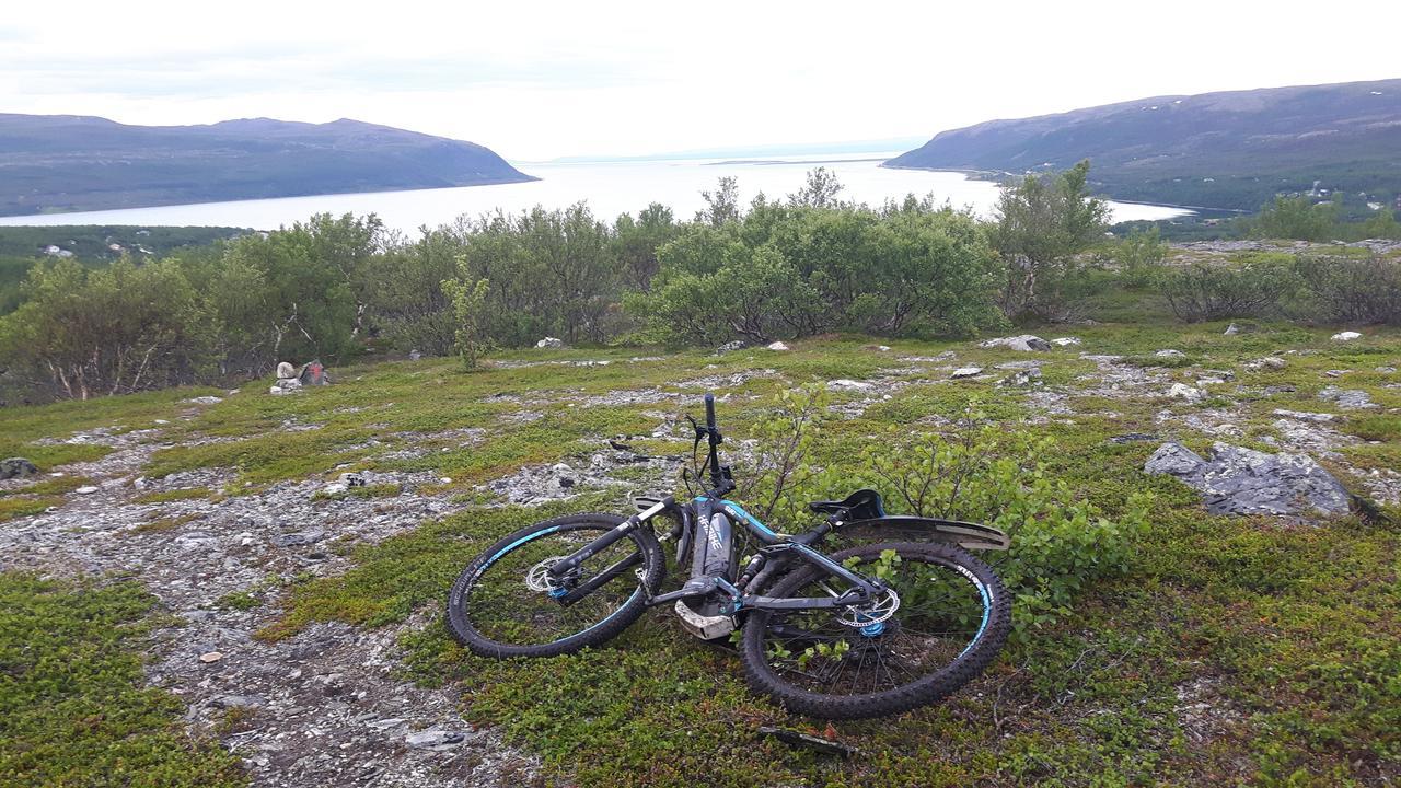 Hotell Olderfjord Turistsenter 3*